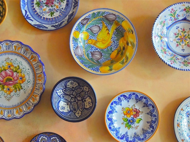 colorful plates decorate Zatar's walls. Photo: Anna Mindess